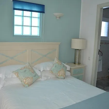Jardines Colgantes Apartment *